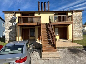 2300 Cedrick Cove in Austin, TX - Building Photo