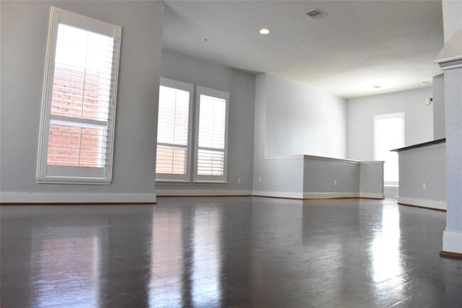 3123 Dallas St in Houston, TX - Building Photo - Building Photo