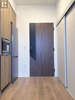 1037 The Queensway in Toronto, ON - Building Photo