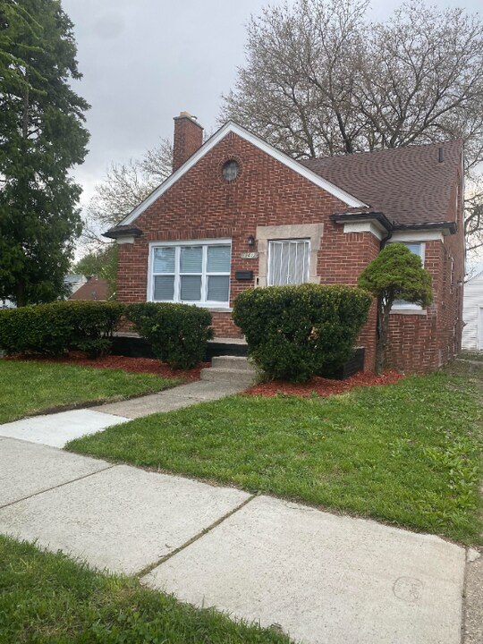 19617 Stotter St in Detroit, MI - Building Photo