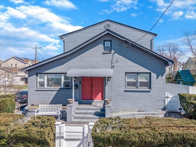 property at 360 Franklin Ave