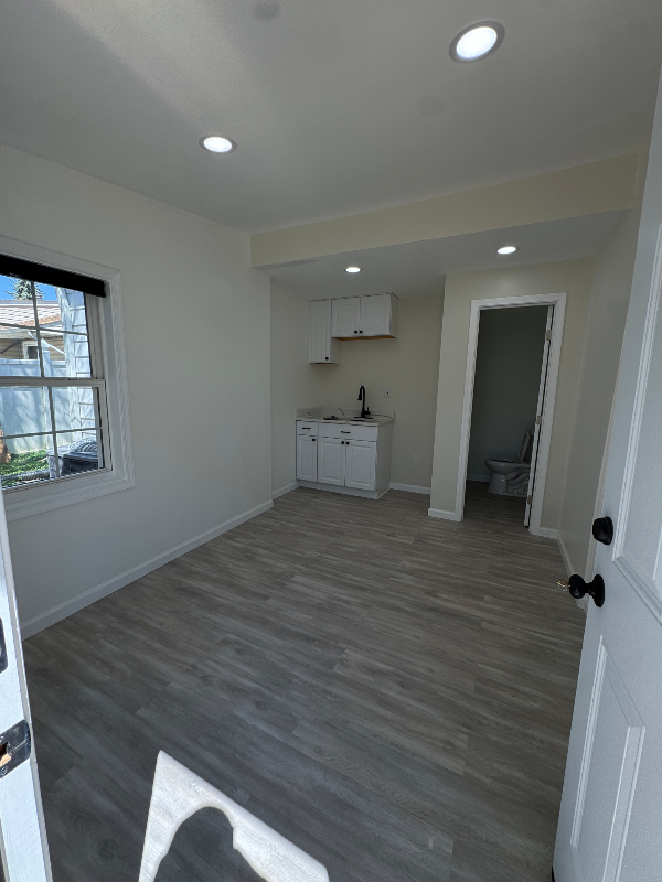 1961 Lewis Ave in Rockville, MD - Building Photo - Building Photo