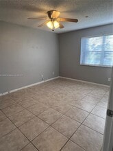 11250 SW 13th St in Pembroke Pines, FL - Building Photo - Building Photo