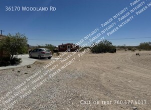 36170 Woodland St in Lucerne Valley, CA - Building Photo - Building Photo