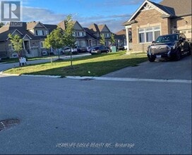 172 Isabella Dr in Orillia, ON - Building Photo - Building Photo