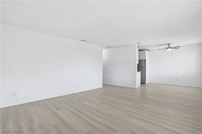 property at 4607 Bayshore Dr