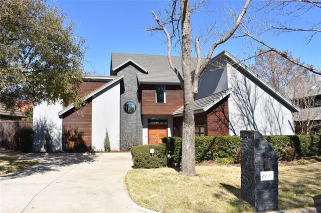 2307 Autumn Oaks Trail in Arlington, TX - Building Photo