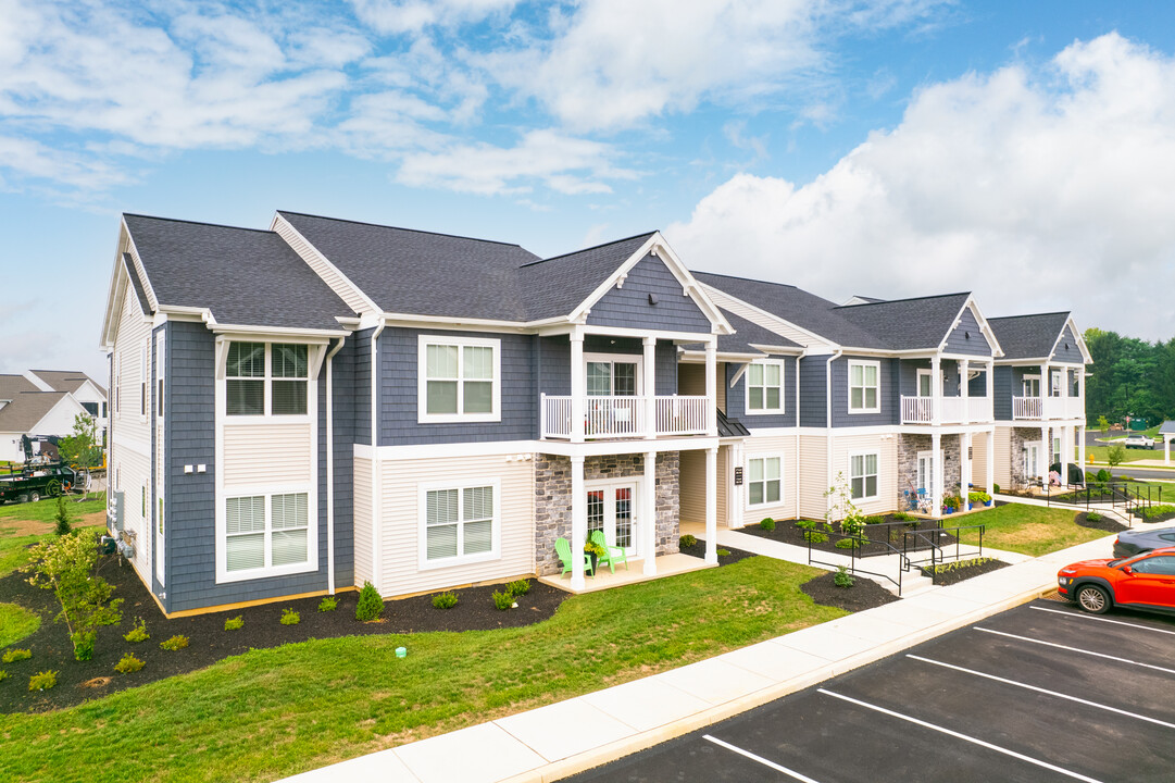 Market Square in Leola, PA - Building Photo