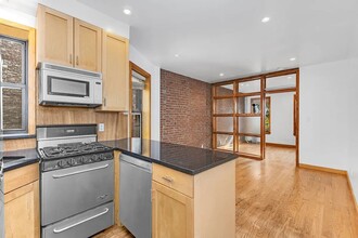 137 Rivington St, Unit 11A in New York, NY - Building Photo - Building Photo