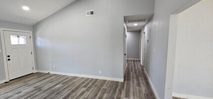 642 W Plata Ave in Mesa, AZ - Building Photo - Building Photo