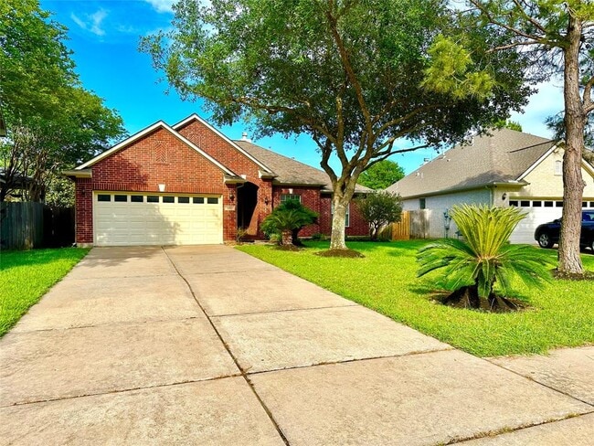 property at 5023 Logans Landing Ln