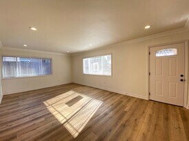 1514 E Puls St in Oceanside, CA - Building Photo