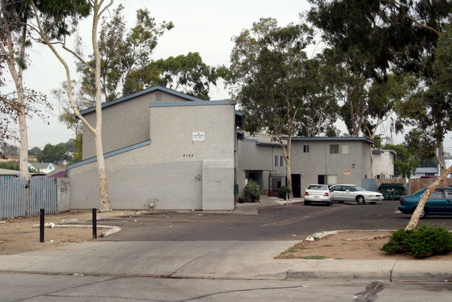 4152 Newton Ave in San Diego, CA - Building Photo - Building Photo