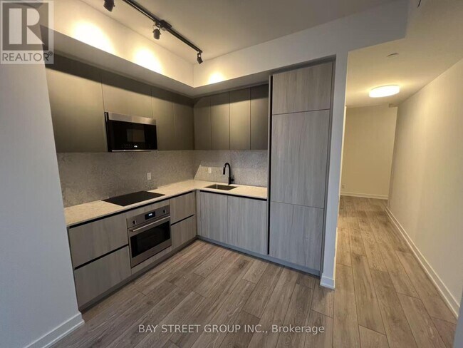 property at 108-5108 Peter St