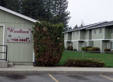 Woodhaven in Kettle Falls, WA - Foto de edificio