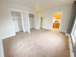 Casa Del Rey in Seattle, WA - Building Photo - Building Photo