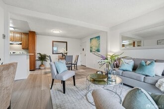 101 Piccadilly Pl in San Bruno, CA - Building Photo - Building Photo