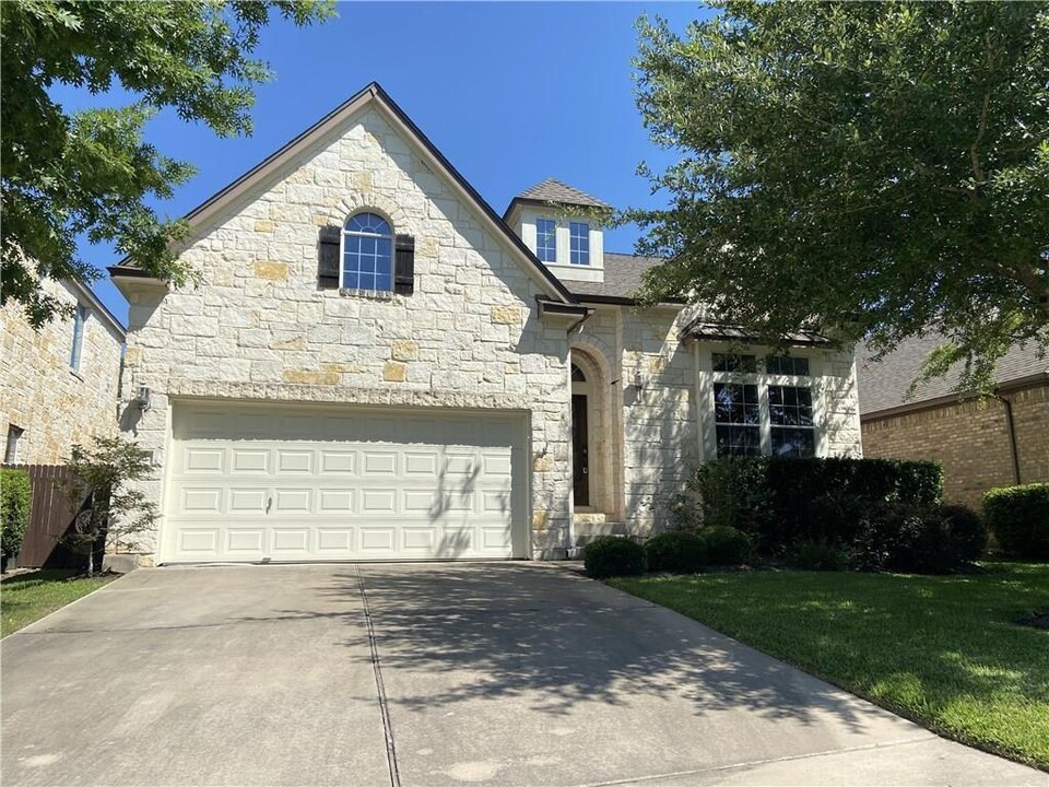 320 Palo Alto Way in Austin, TX - Foto de edificio