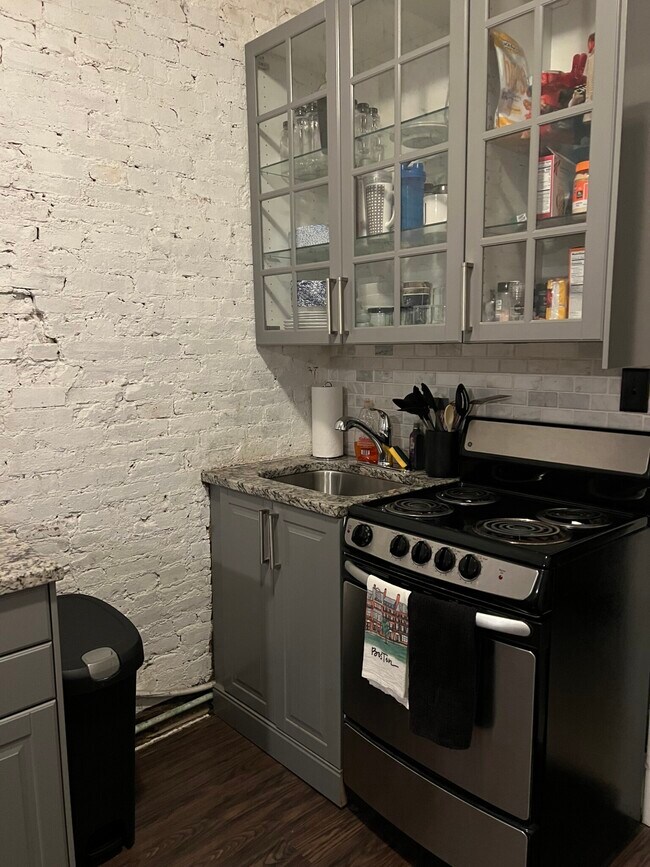 43 Anderson St, Unit 4 in Boston, MA - Foto de edificio - Building Photo