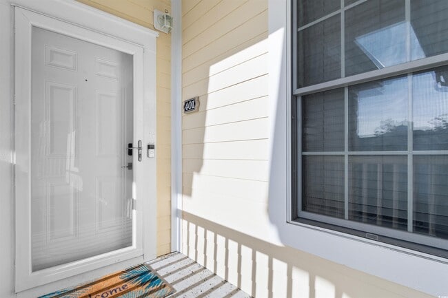 4891 Luster Leaf Cir in Myrtle Beach, SC - Building Photo - Building Photo