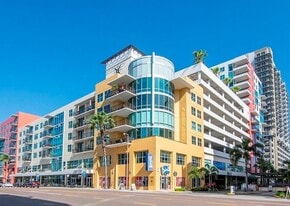 1120 E Kennedy Blvd, Unit 33 in Tampa, FL - Building Photo