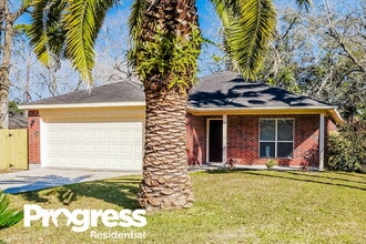2110 Redwood St in Kemah, TX - Building Photo - Building Photo