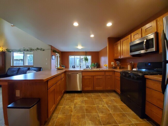 389 S Ferguson Ave in Bozeman, MT - Building Photo - Building Photo