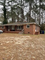 429 Rose Ln in Raleigh, NC - Building Photo