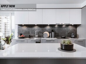 3866 Evergreen Pl in Burnaby, BC - Building Photo - Building Photo