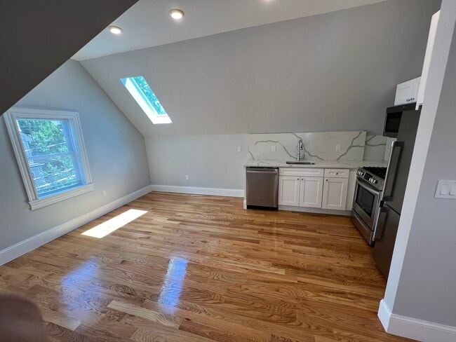 158 Morrison Ave, Unit #3 in Somerville, MA - Foto de edificio - Building Photo