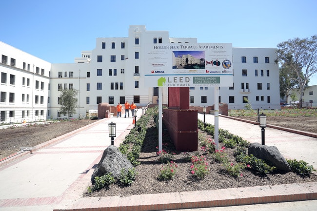 Hollenbeck Terrace Senior Living in Los Angeles, CA - Building Photo - Building Photo