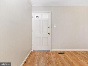 4405 Manor Hall Ln in Fairfax, VA - Building Photo - Building Photo