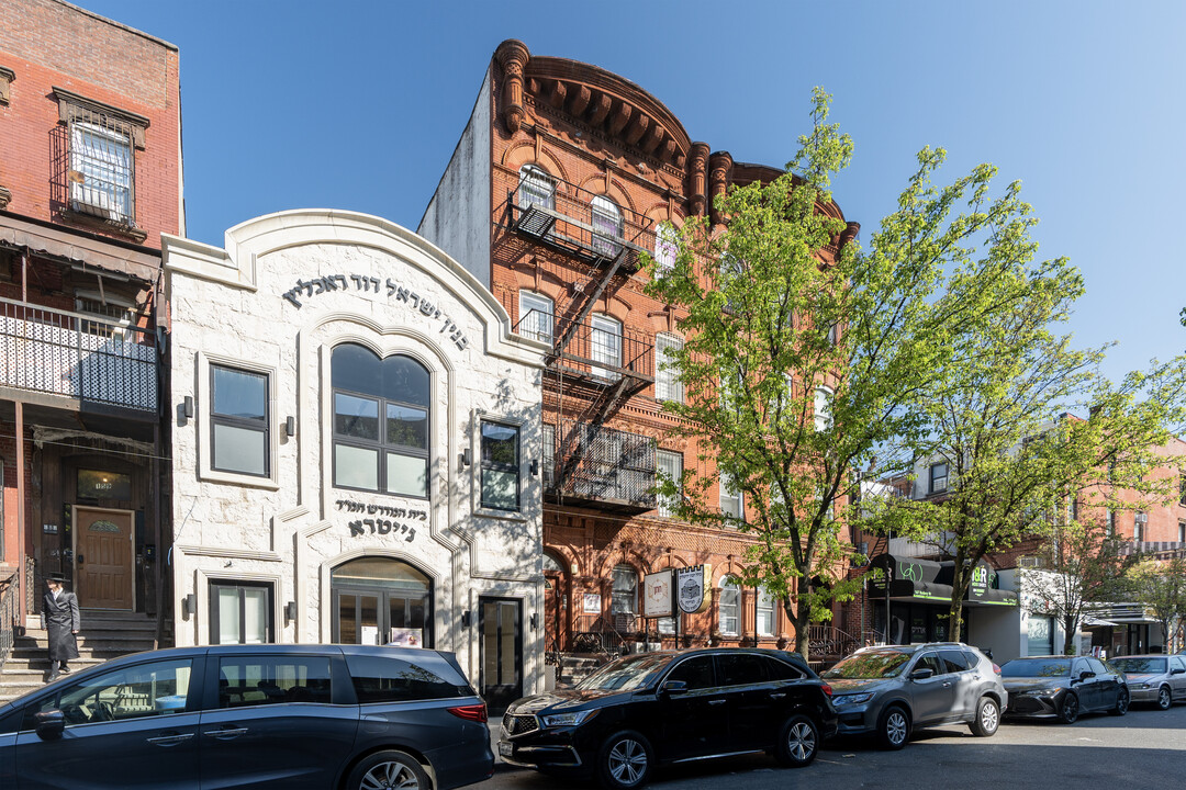 163 Rodney St in Brooklyn, NY - Foto de edificio