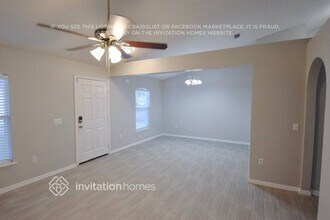 5740 Oakwood Knoll Dr in Lakeland, FL - Building Photo - Building Photo