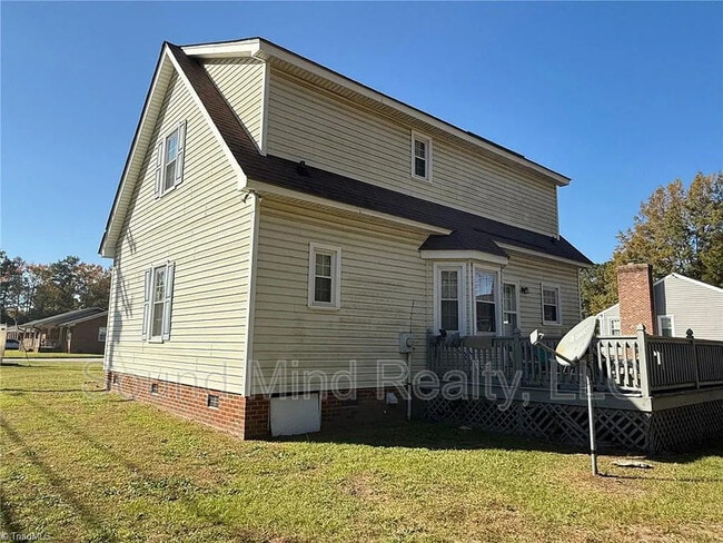 property at 933 Beechwood Dr