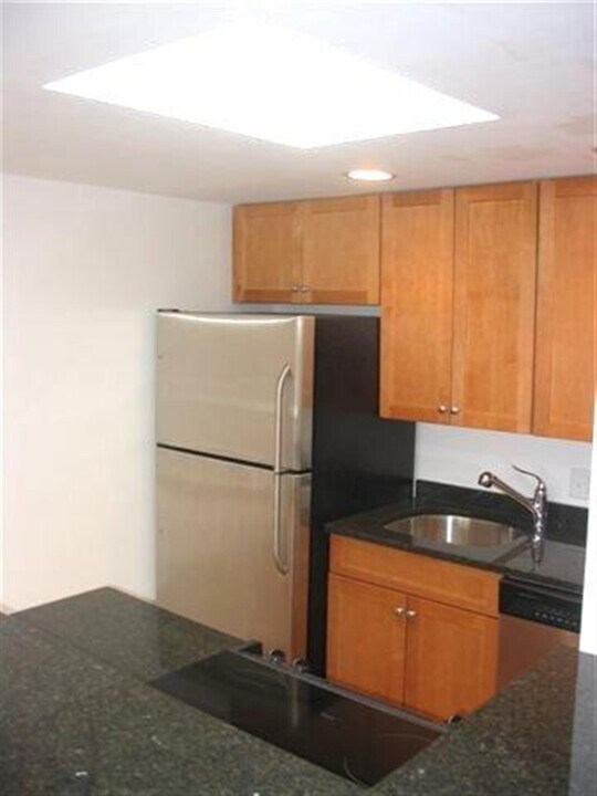 73 Park St, Unit 4 in Somerville, MA - Building Photo