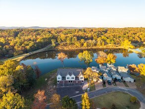 167 Pebble Beach Pl, Unit 1D in Lake Hamilton, AR - Building Photo - Building Photo