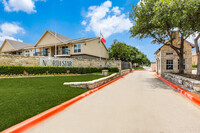 North Star in Dallas, TX - Foto de edificio - Building Photo