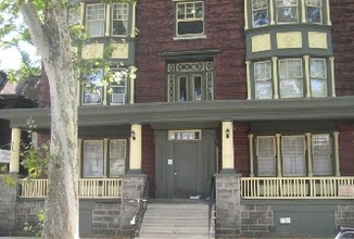 3312 Hamilton Street in Philadelphia, PA - Building Photo - Building Photo