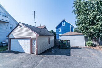 34 Ward St in Bristol, CT - Building Photo - Building Photo