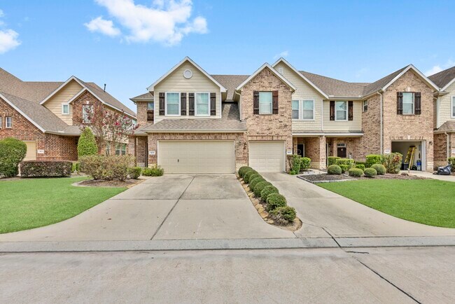 property at 1615 Grable Cove Ln