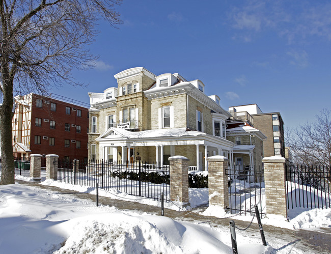 104 Langdon St in Madison, WI - Foto de edificio - Building Photo