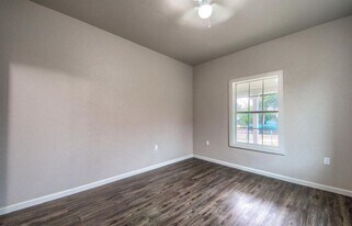 330 Princeton Ave in San Antonio, TX - Building Photo