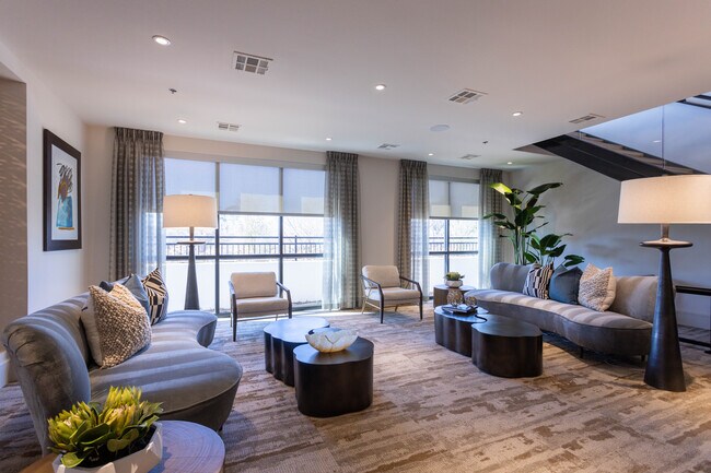 Live at Memorial in Houston, TX - Building Photo - Interior Photo