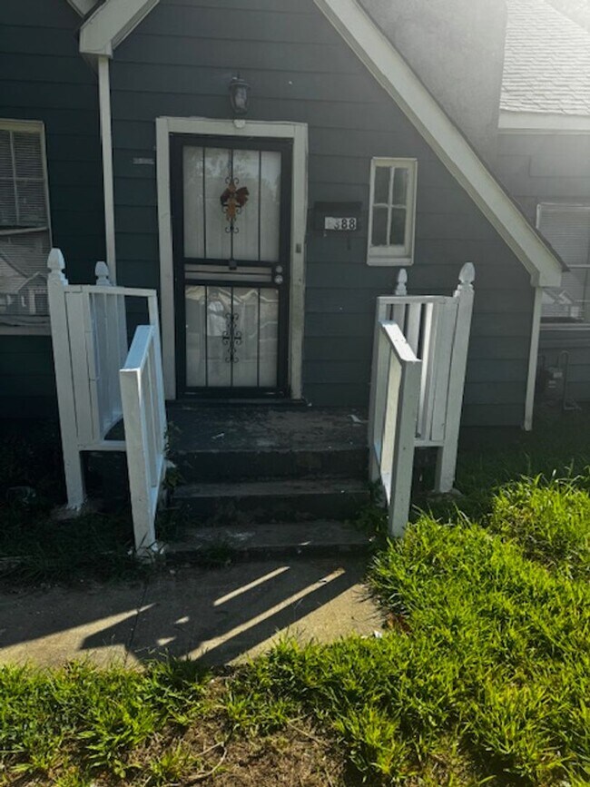 property at 2388 Arlington Ave