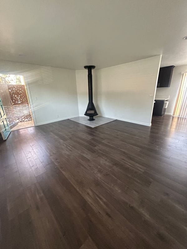 1305 Garfield Ave in Pasadena, CA - Foto de edificio - Building Photo