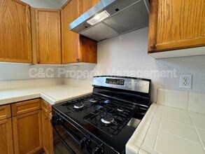 3295 Newmark Dr in Santa Rosa, CA - Building Photo - Building Photo