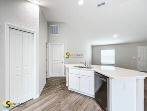 3156 W Barberton Pl in Citrus Springs, FL - Building Photo - Building Photo