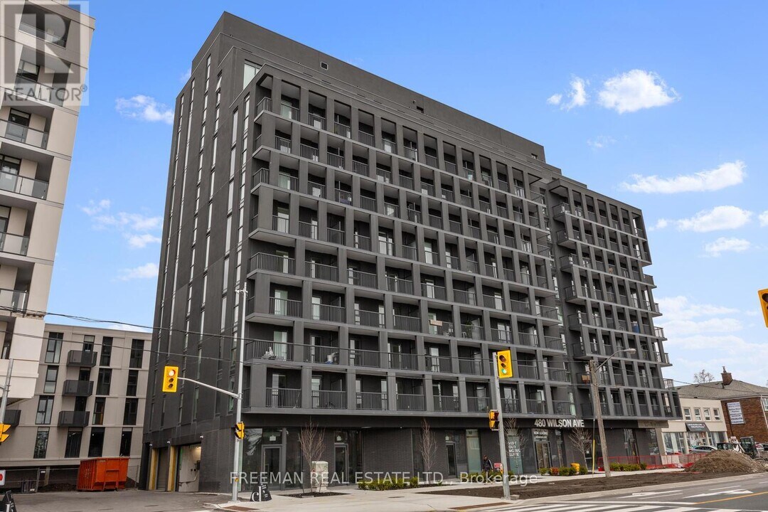 480 Wilson Ave in North York, ON - Building Photo
