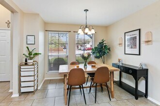 7903 Woodchase Dr in San Antonio, TX - Building Photo - Building Photo